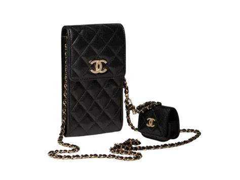 pharrell chanel phone holder